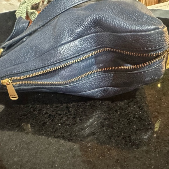 Fossil Dark Blue Leather Shoulder Bag - Picture 10 of 15